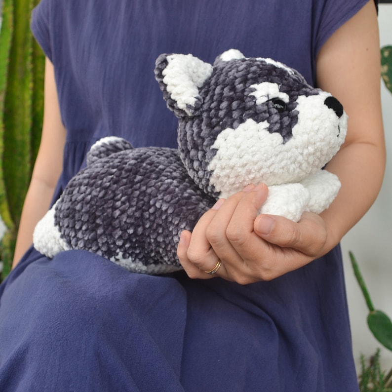 Crochet dog pattern : Little Archer the Husky puppy