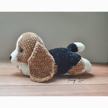 Crochet dog pattern : Little Bailey the Beagle puppy