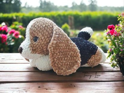 Crochet dog pattern : Little Bailey the Beagle puppy