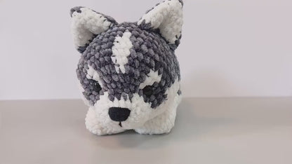 Crochet dog pattern : Little Archer the Husky puppy